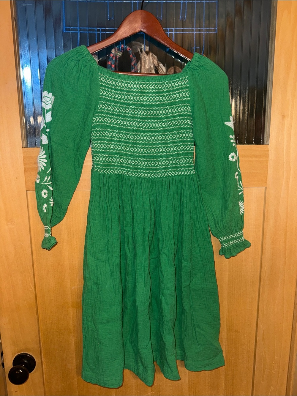 Mini Boden  Green Smock Dress Girls Embroidery 9-10Y